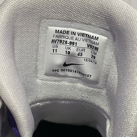 Paul George Basketball Shoes - Picture 4 of 5